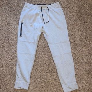 Men’s Abercrombie and fitch joggers